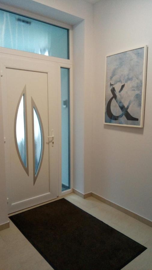 Loli Apartman ميسكولك المظهر الخارجي الصورة