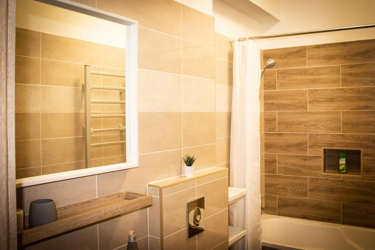 Loli Apartman ميسكولك المظهر الخارجي الصورة
