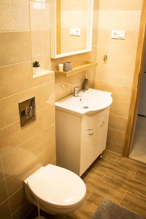 Loli Apartman ميسكولك المظهر الخارجي الصورة