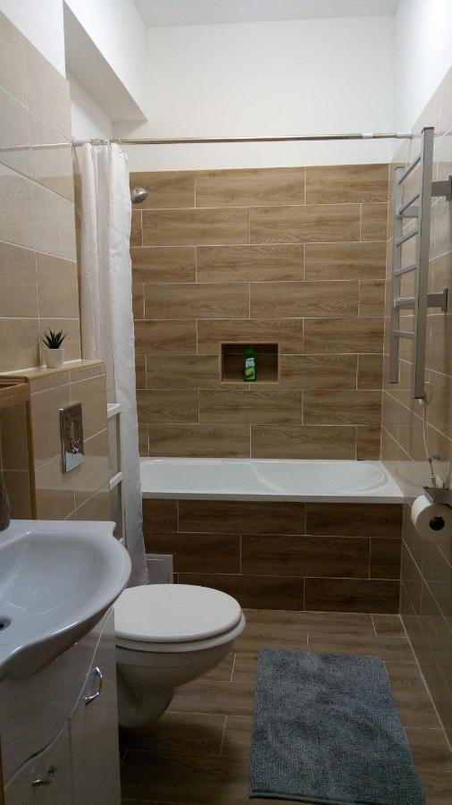 Loli Apartman ميسكولك المظهر الخارجي الصورة