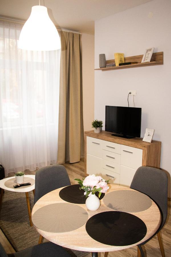 Loli Apartman ميسكولك المظهر الخارجي الصورة
